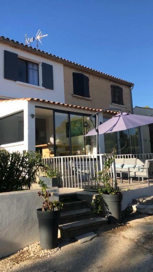Maison En Front De Mer Sur La Plage De Portissol Sanary-sur-Mer Exterior photo